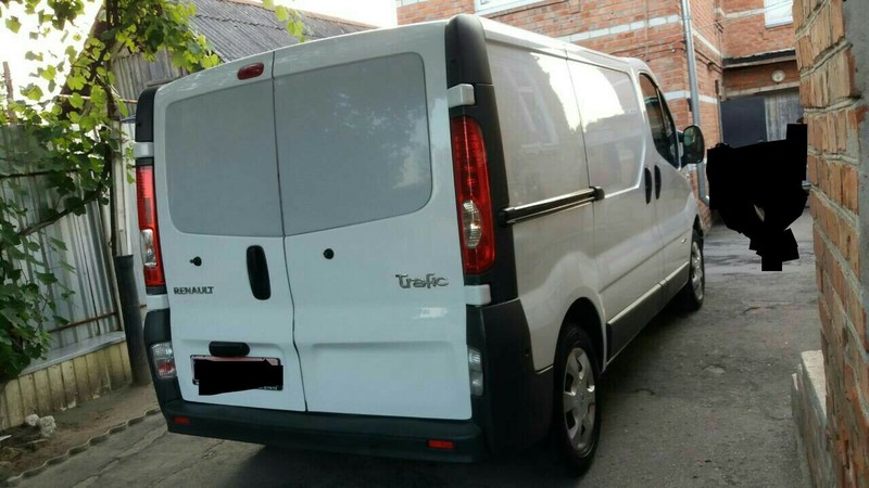 Щіткотримач склоочисника Renault Trafic 2  2011 2.0 Дизель 
