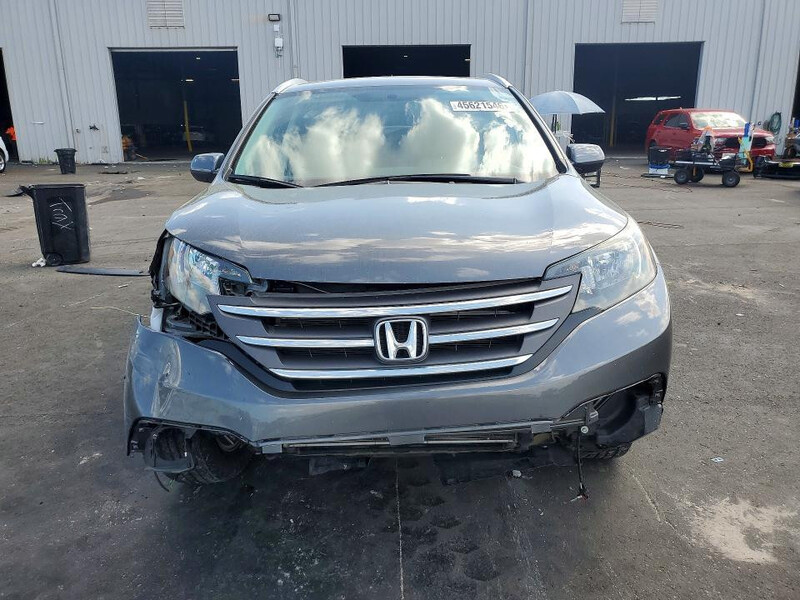 Крило переднє Honda CR-V 4  2014 2.8 Бензин Черкаси