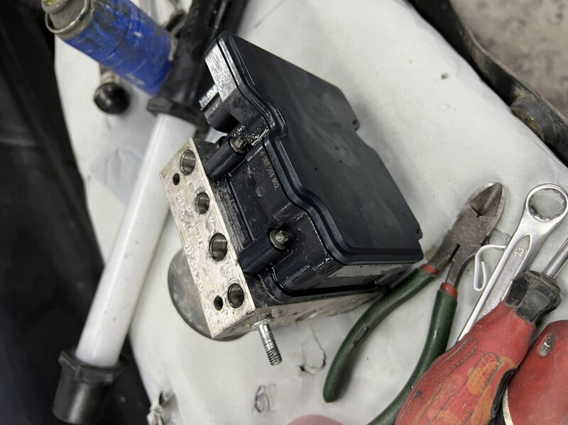 Блок ABS Opel Movano  2016 2.3 Дизель Коростень