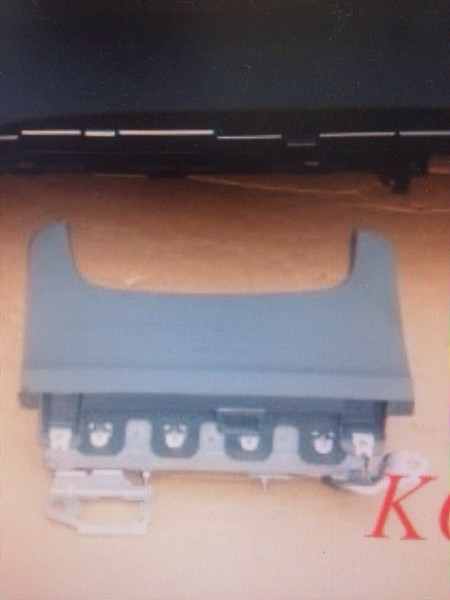 Air bag водительский коленный Toyota Prius 30  2010 1.8 Гибрид 