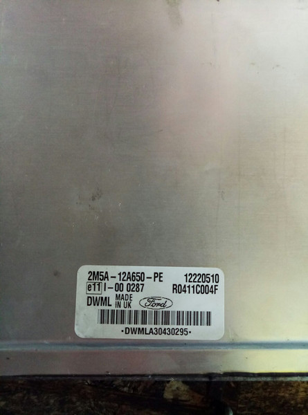 Електронний блок керування двигуном 2M5A-12A650-PE   Ford Focus