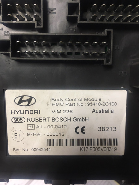 Блок реле предохранителей поворотов Hyundai Coupe  2003 2.0 Бензин Одеса