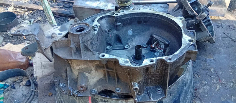 МКПП Mitsubishi Carisma  1998 1.6 Бензин Хмельницький