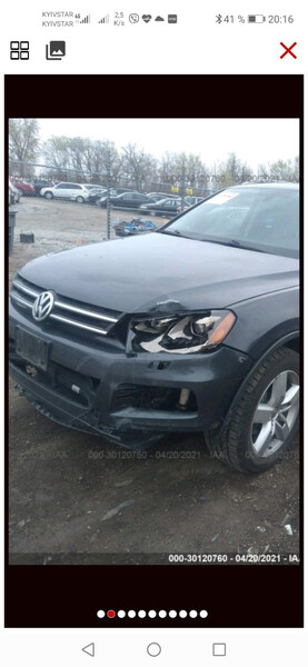 Фара передняя левая Volkswagen Touareg  2012 2.0 Бензин Ровно