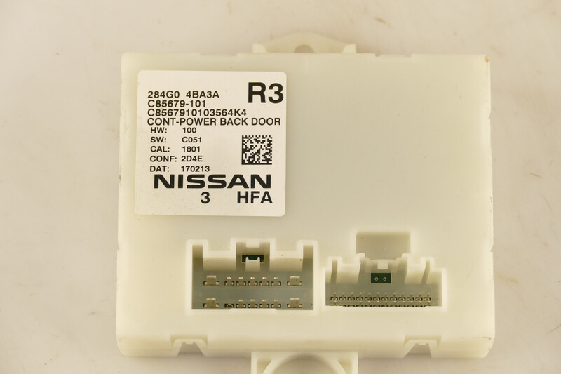 Блок управления крышкой багажника Nissan Rogue  2018 універсал 2.5 Бензин 