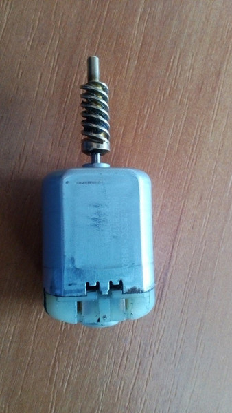 Моторчик двери Renault Grand Scenic 2  2008 хэтчбек 2.0 Дизель Ровно