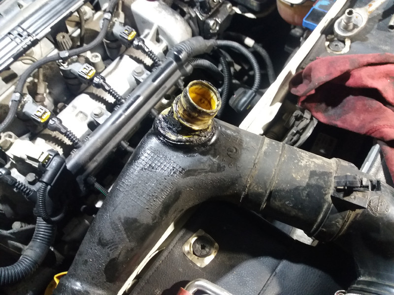 Патрубок турбины Fiat Fiorino  2009 универсал 1.3 Дизель Черкассы