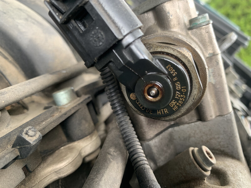 Топливный насос Audi A3  2005 
