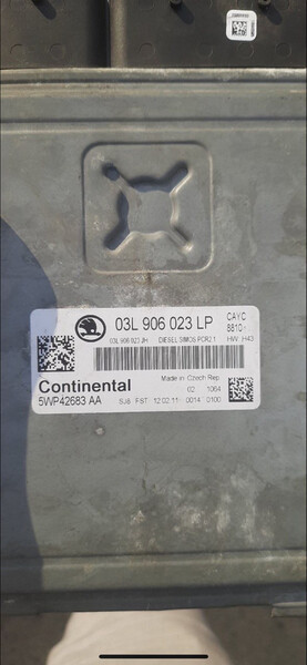 Блок управления двигателем Skoda Octavia A5  2011 1.6 Дизель Ужгород