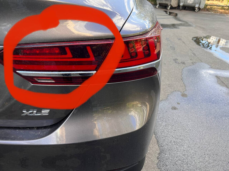 Фонарь задний правый на ляду Toyota Camry  2017 2.5 Бензин 