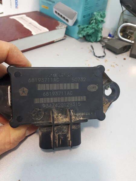 Релле бензонасоса Fiat Linea 2004 р.  1.5 л бензин Рівне