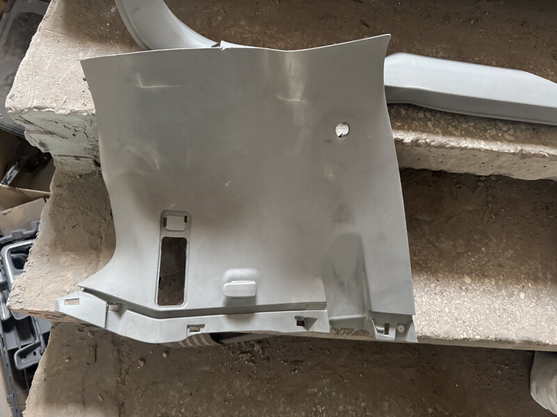 62471-60520 Toyota Land Cruiser 200 2008 