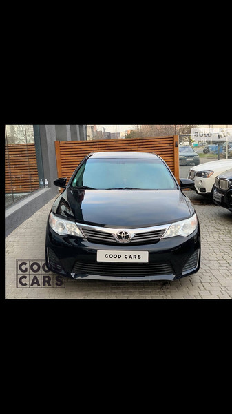Крило переднє 53812-06150   Toyota Camry, Toyota Hilux