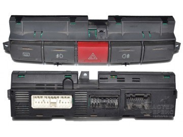 Блок кнопок в торпедо Fiat Ducato 2002 г.  2.3 л дизель Сумы
