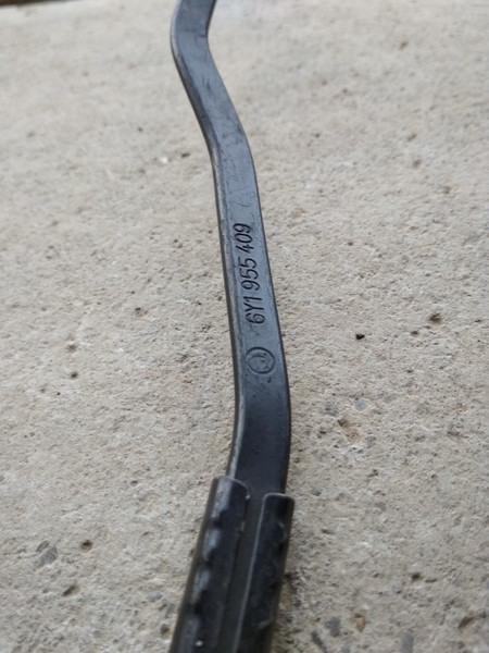 Щетка стеклоочистителя передняя Skoda Fabia  2000 хэтчбек 1.4 Бензин Тячев