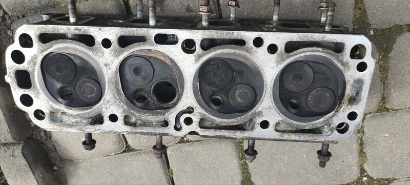 Гбц комплектная Opel Kadett E  1990 хетчбек 1.3 Бензин 