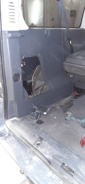 Заглушка домкрата Citroen Jumpy 2014 г.  2.0 л дизель Ровно