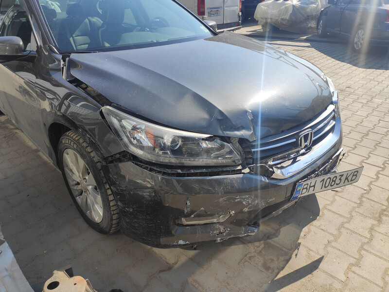 Галогенная фара правая Honda Accord 9  2013 2.4 Бензин Одесса