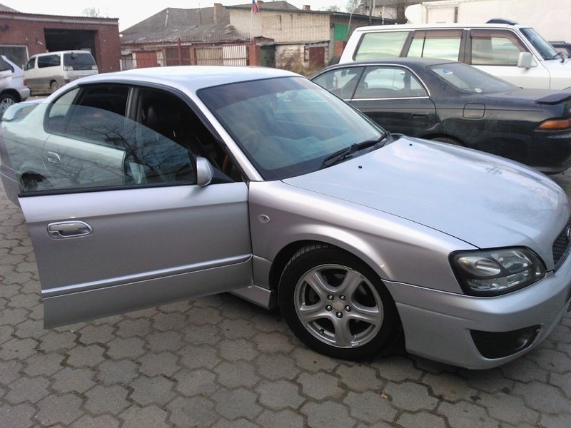 Капот Subaru Legacy 3 2002 г.  2.0 л бензин Кузнецовск