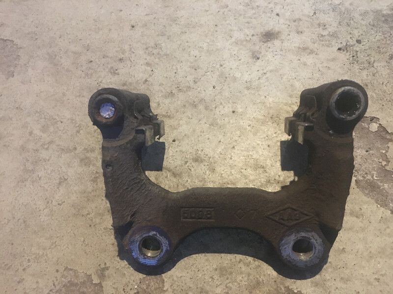 Скоба супорта заднього Renault Megane  2008 універсал 1.9 Дизель Черкаси