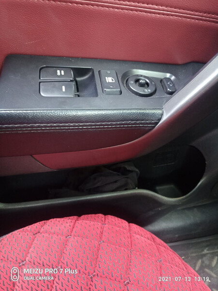 Блок управления стеклоподъемниками (передняя левая дверь) Kia Cerato 2  2011 купе 2.0 Бензин 