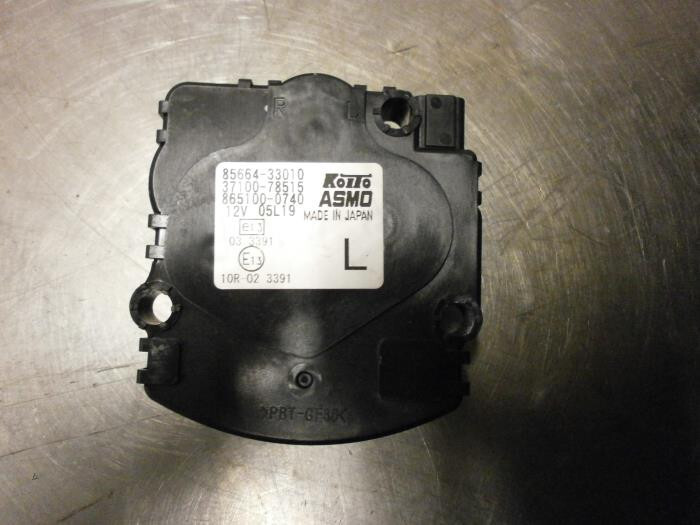 Корректор фар Toyota Avensis  2010 универсал 1.8 Бензин Хмельницкий