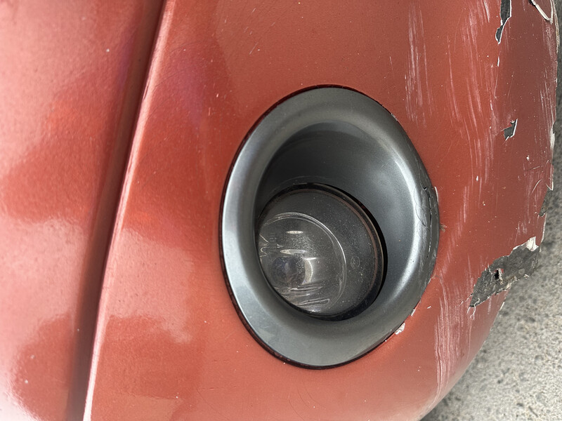 Накладка противотуманной фары левая Nissan Note E11  2007 хэтчбек 1.6 Бензин Одесса