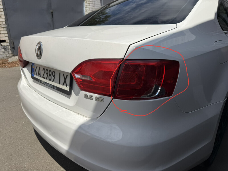 Фары задние Volkswagen Jetta 6  2013 2.5 Бензин Киев