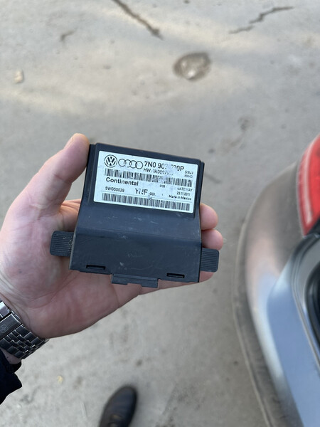 Блок gateway 1K090791   Volkswagen Passat