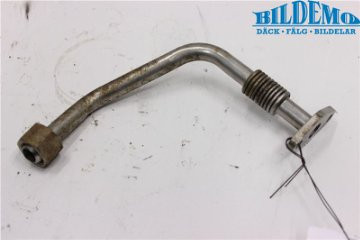 Трубка слива масла турбины 90500930   Opel Vectra, Opel Zafira