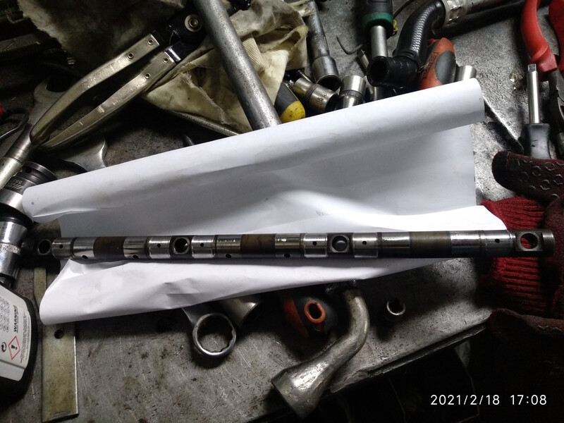 Ось коромысел Isuzu Rodeo 1996 г.  3.2 л бензин Сумы