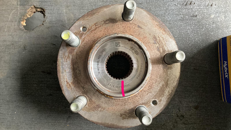 Передня маточина Hyundai Kona  2020 Луцьк