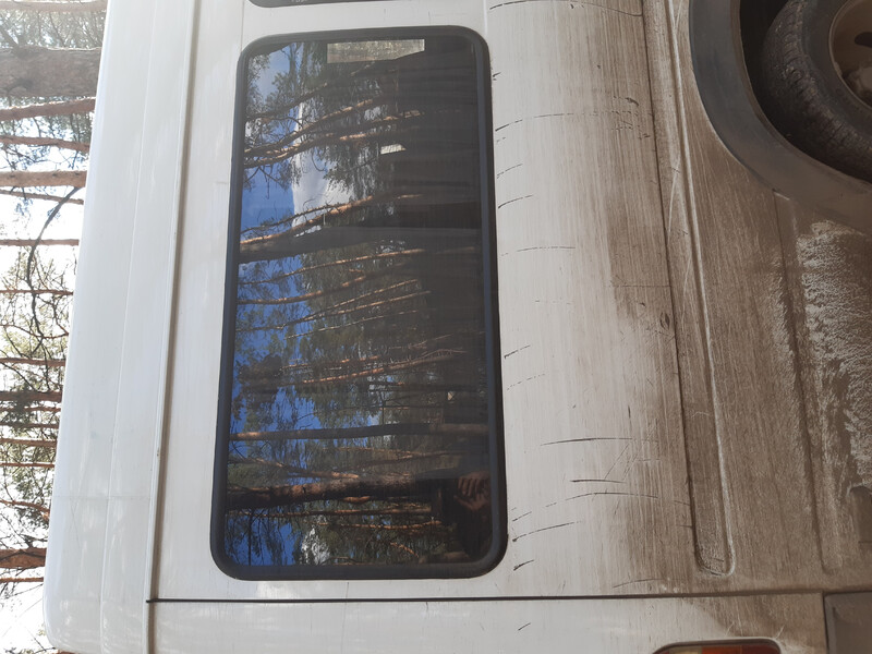 Стёкла Mercedes Sprinter 1997 г.