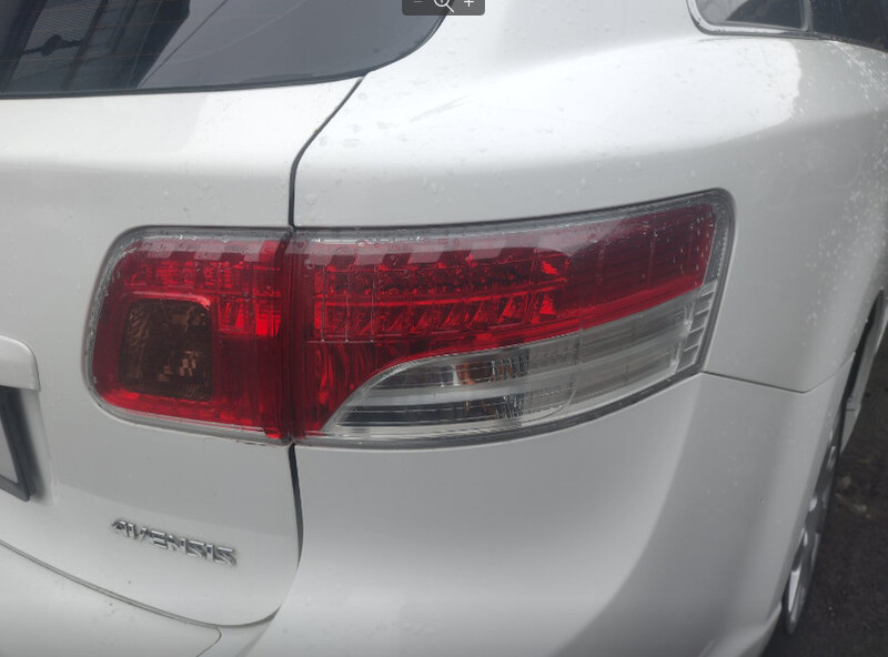 Фонарь задний левый Toyota Avensis  2010 универсал 2.2 Дизель Днепр
