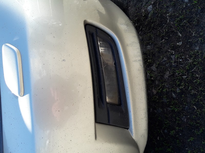 Передняя левая противотуманка Mazda 3 BK  2008 2.0 Бензин Херсон