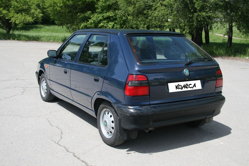 Эмблема крышки багажника Skoda Felicia  1995 хэтчбек 1.3 Бензин Днепр