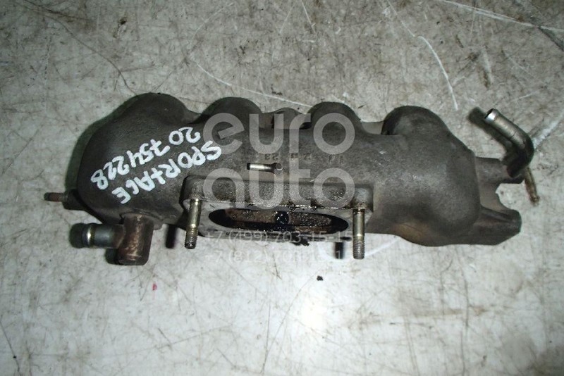 Верхняя часть впускного коллектора Kia Sportage  1996 2.0 Бензин Киев