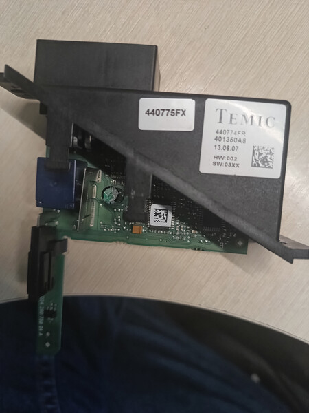 Электростеклоподъемник Skoda Roomster 2007 г.