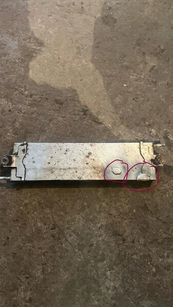 Радиатор масляный Mitsubishi Outlander  2012 2.2 Дизель Прилуки