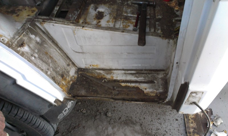 Поріг Mercedes 611 1996 р.  Херсон