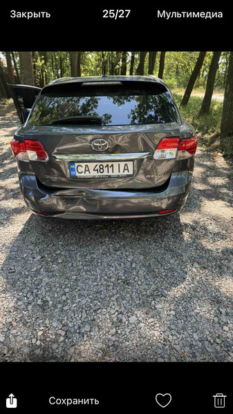 Бампер задній Toyota Avensis  2011 універсал 2.0 Дизель 