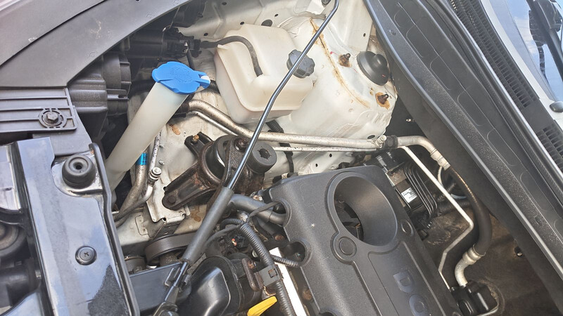 Трубка високого тиску радіатора кондиціонера Hyundai ix35  2011 2.0 Бензин 