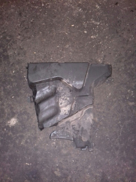 Защита ремня ГРМ 8200294738   Renault Megane, Renault Scenic