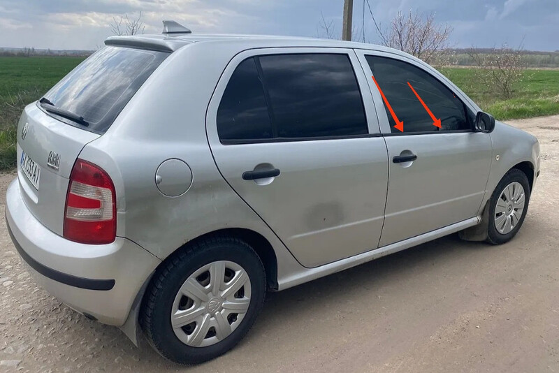 Молдинг двери передней правой Skoda Fabia  2002 хэтчбек 1.4 Бензин Мукачево