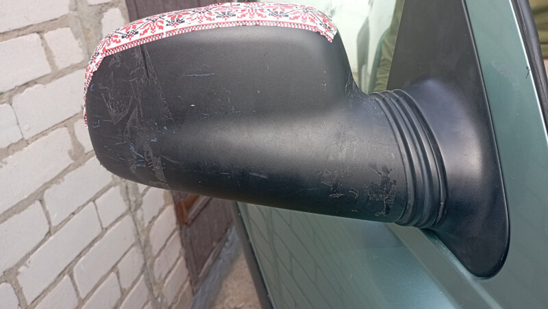 Дзеркало праве Land Rover Freelander 1998 г.  2.0 л дизель Новоукраинка