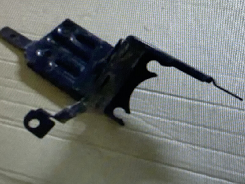 Кронштейн блок abs Volkswagen Polo  2009 хэтчбек 1.4 Бензин Киев