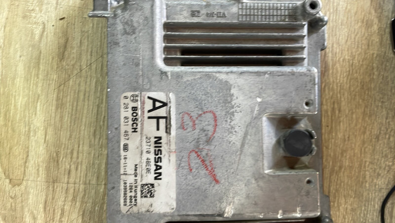 Блок керування двигуна Nissan X-Trail T32  2017 1.6 Дизель 