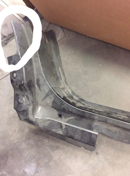 Фрагмент правого крыла нижняя часть Nissan Rogue  2018 2.5 Бензин Киев