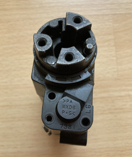 Моторчик складывания зеркала правый Mitsubishi ASX 2010 г.  2.0 л бензин