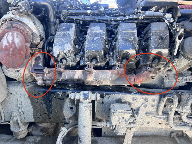 Випускний колектор MAN TGX 2008 р.  12.0 л дизель